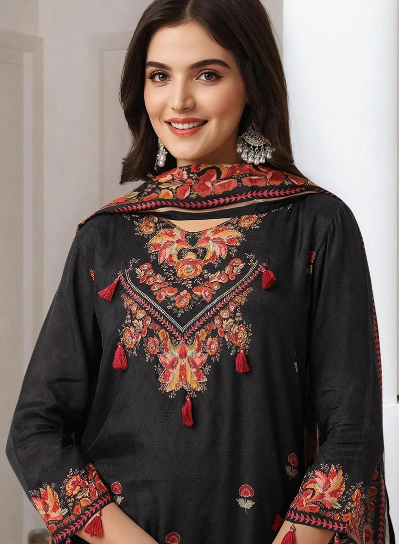 ISHIN  Women Black Muslin Kurta Sets 3pcs sets for Women | Best Price UAE
