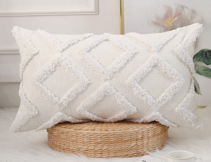 DIAMOND PATTERN LONG PILLOW COVERS 12 X 24PLUSH CHENILLE DECORATIVE LONG LUMBAR PILLOW CASE PILLOW COVERS CUSHION CASE FOR SOFA COUCH BED LIVINGROOM FARMHOUSEMODERN BOHOCREAM WHITE