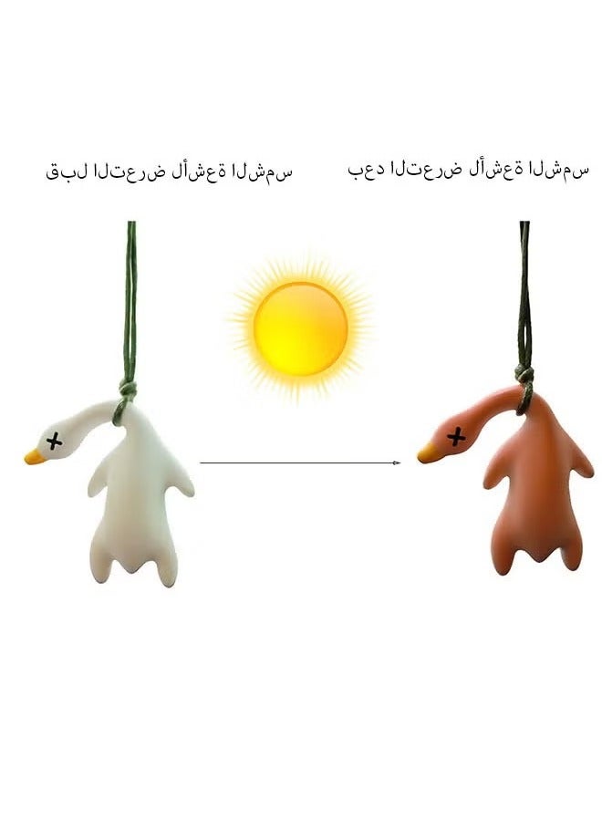 3PCS Creative color-changing roast duck pendants, cute pendants that change color when exposed to ultraviolet light  - Image 1