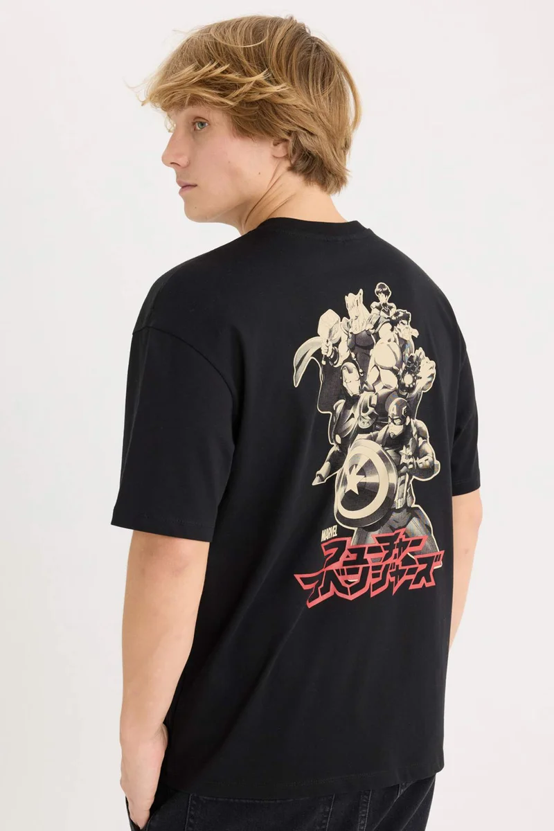 ديفاكتو Marvel Licensed Boxy Fit Crew Neck Printed Short Sleeve T-Shirt