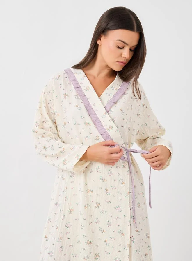 Styli Styli All-Over Floral Print Ruffled Detail Robe