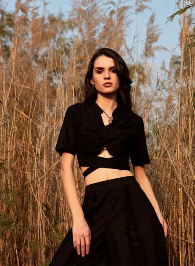 Abhishti Delisioco Knotted and Tie-up Top