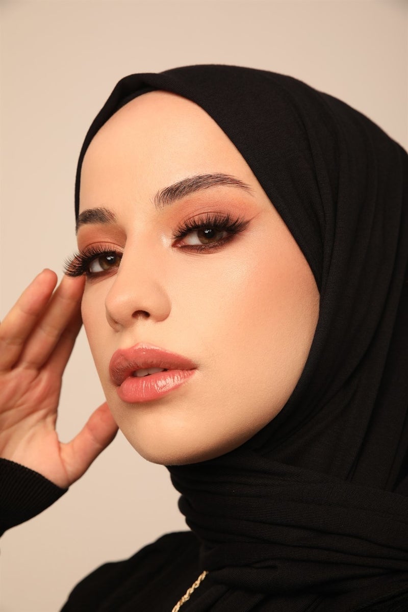 ELF PRIVE Premium Plain Cotton Combed Shawl-Black  - Image 2