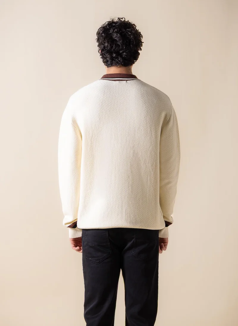 SHAPES DETAILED ZIPPER POLO SHIRT