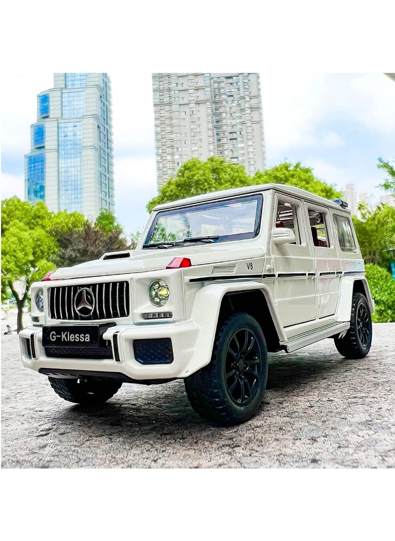 CHE ZHI - Mercedes Benz G63 AMG 1:32 Scale Model Car, Diecast Model Cars Zinc Alloy Pull Back Toy car with Sound and Light for Kids Boy Girl Gift White - Image 1