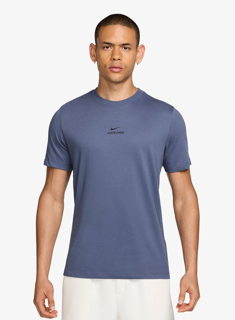 Nike Dri-Fit Standard Fit Pro T-Shirt - Image 1