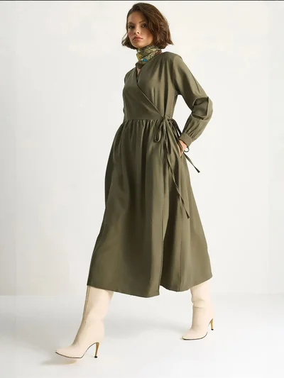 Bianco Lucci LUCCI Maxi Ruffle Drape Turtleneck Dress