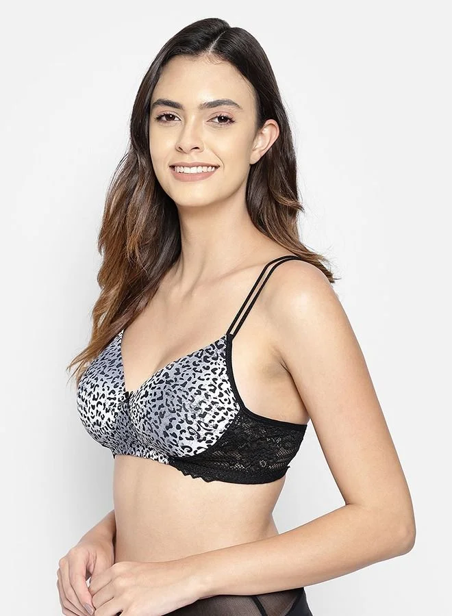 كلوفيا Clovia Padded Non-Wired Full Cup Animal Print T-Shirt Bra in Black - Lace