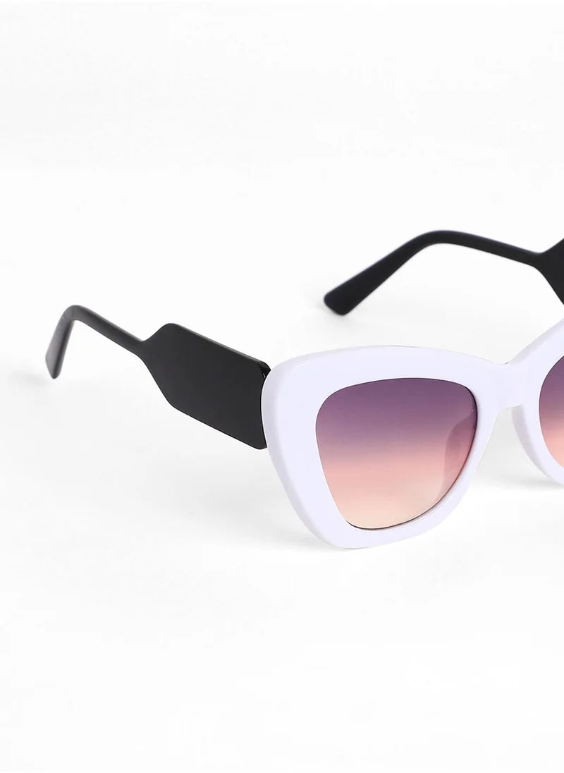 Haute Sauce The City Cateye Sunglasses - Daisy White
