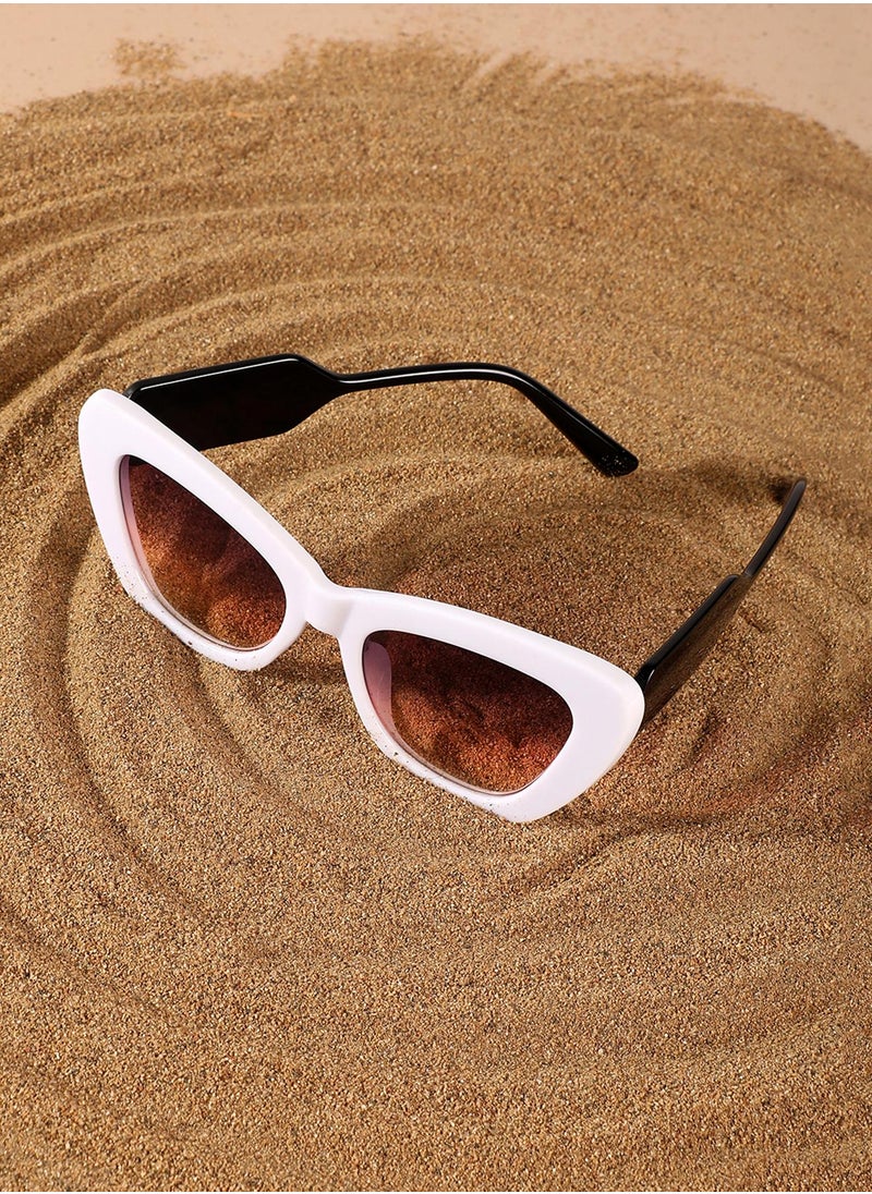 Haute Sauce The City Cateye Sunglasses - Daisy White  - Image 1