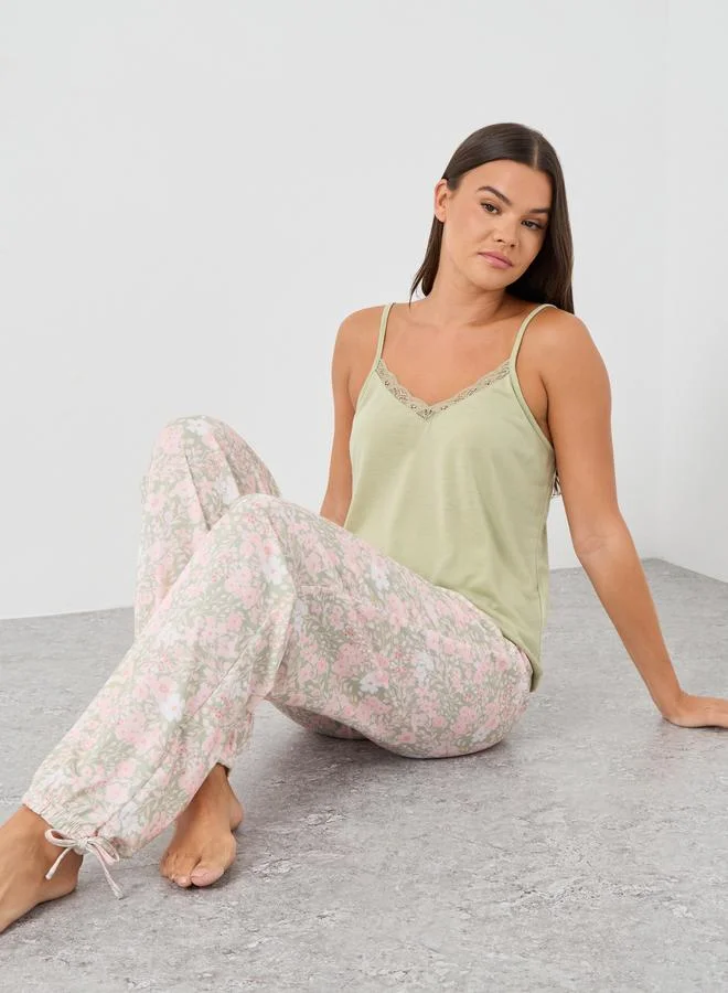 Styli Styli Lace Insert Strappy Top and Printed Pyjama Set
