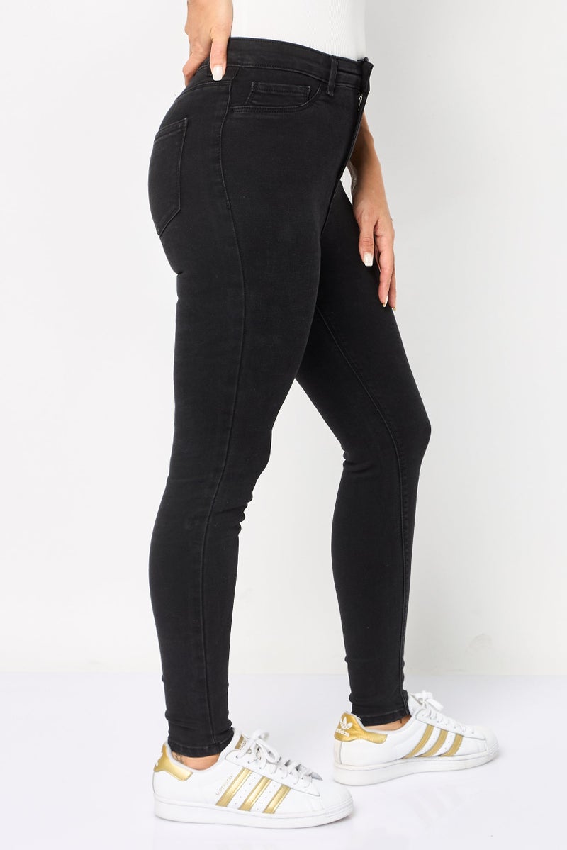 DeFacto Women Super Skinny Fit Solid Stretchable Jeans, Black - Image 3