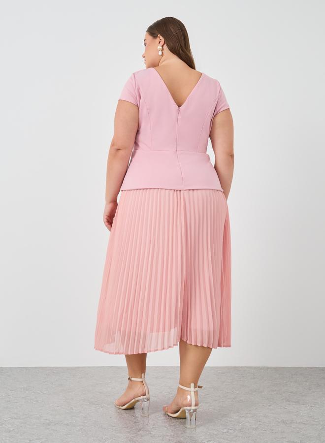 ستايلي فستان ميدي - مطوي بأكمام قصيرة بمقاس كبير ستايلي - Image 5