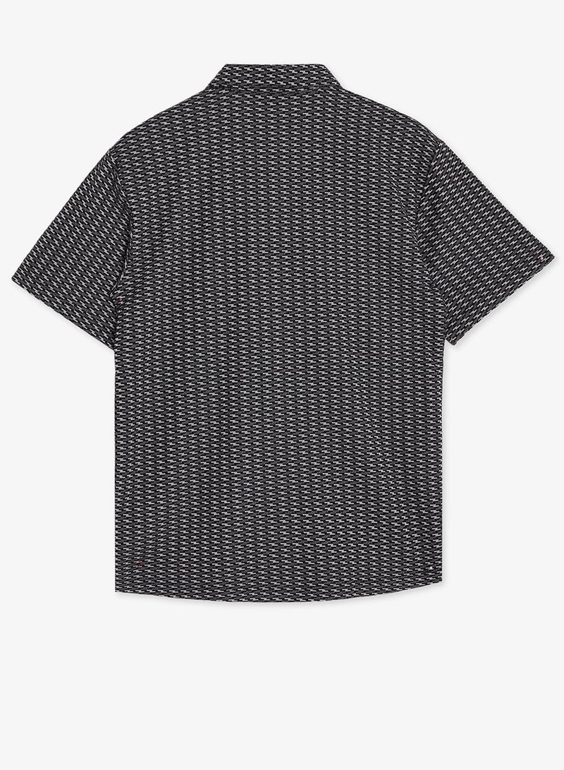 GUESS Youth Short Sleeve Shirt And Shorts Set - Image 4