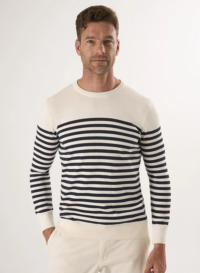 Crew Neck Basic Pullover