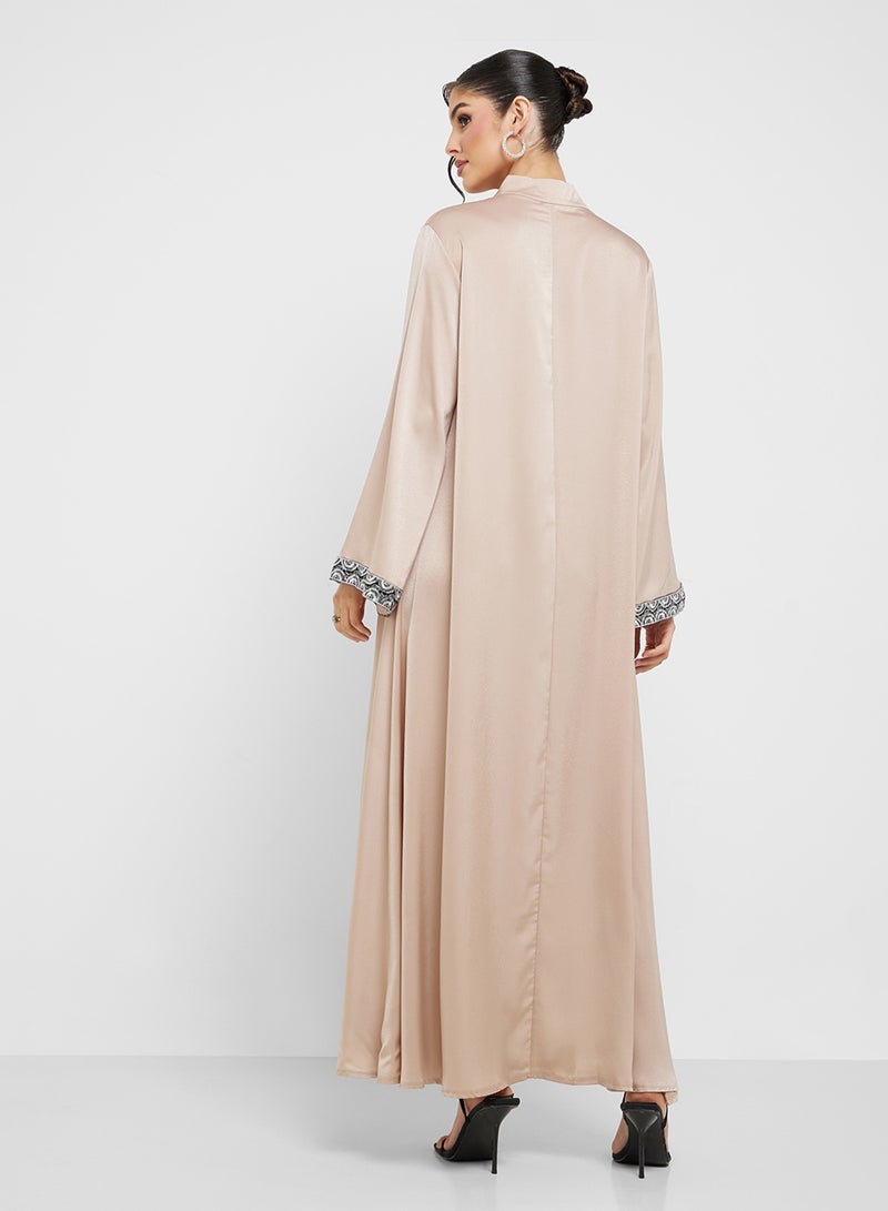 Khizana Embroidered Jalabiya  - Image 2