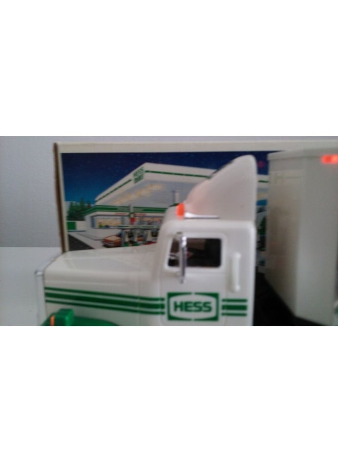 Hess Hess Truck-18 Wheeler and Racer-1992 [Toys & Games] Holiday Gifts  - Image 5