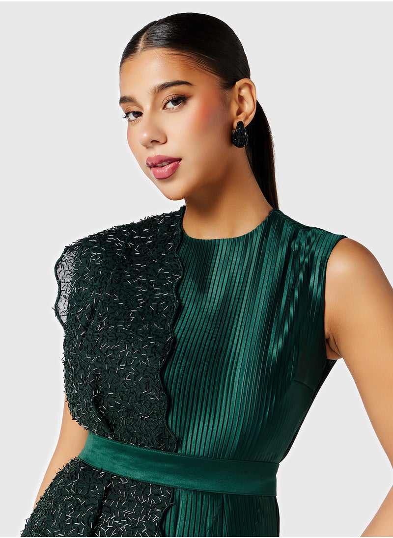 Threadz by Ajooni Belted Pleated Dress With Embellished Cape  - Image 3