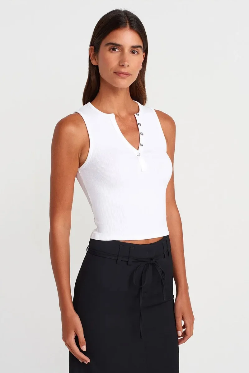 Dilvin White DILVIN Women's Ribbed Cotton-Blend Crop Top for Women | Best Price UAE