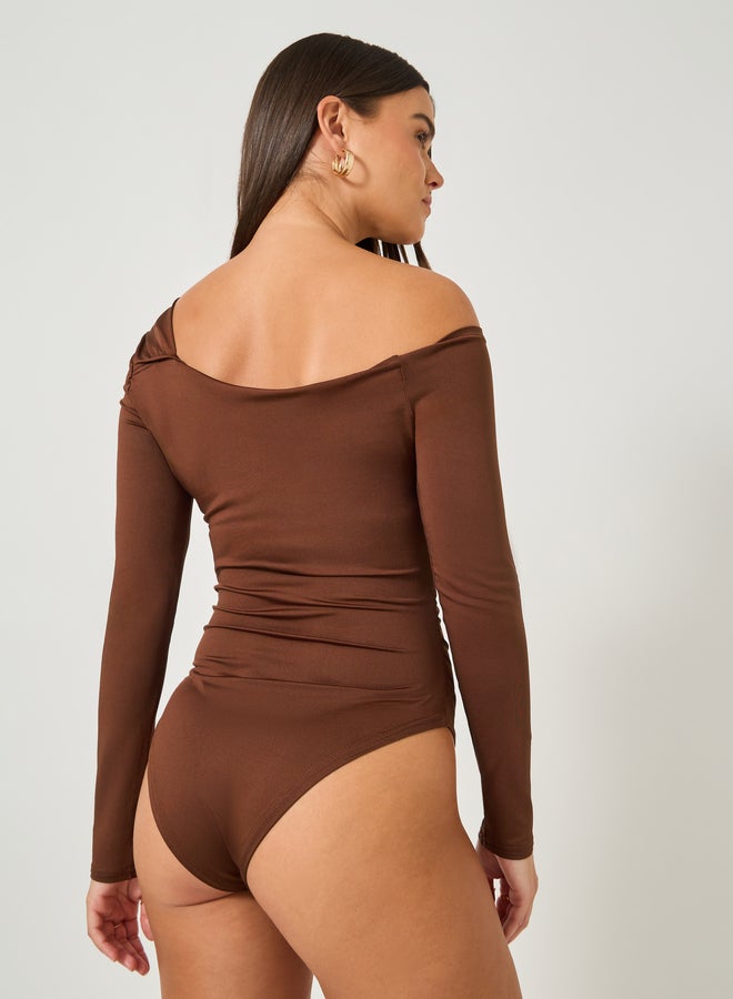 Styli Styli Asymmetric Neck Pleated Detail Bodysuit  - Image 5