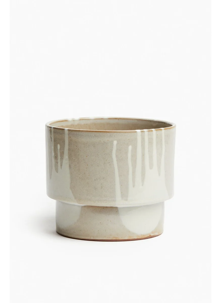 H&M Terracotta Plant Pot