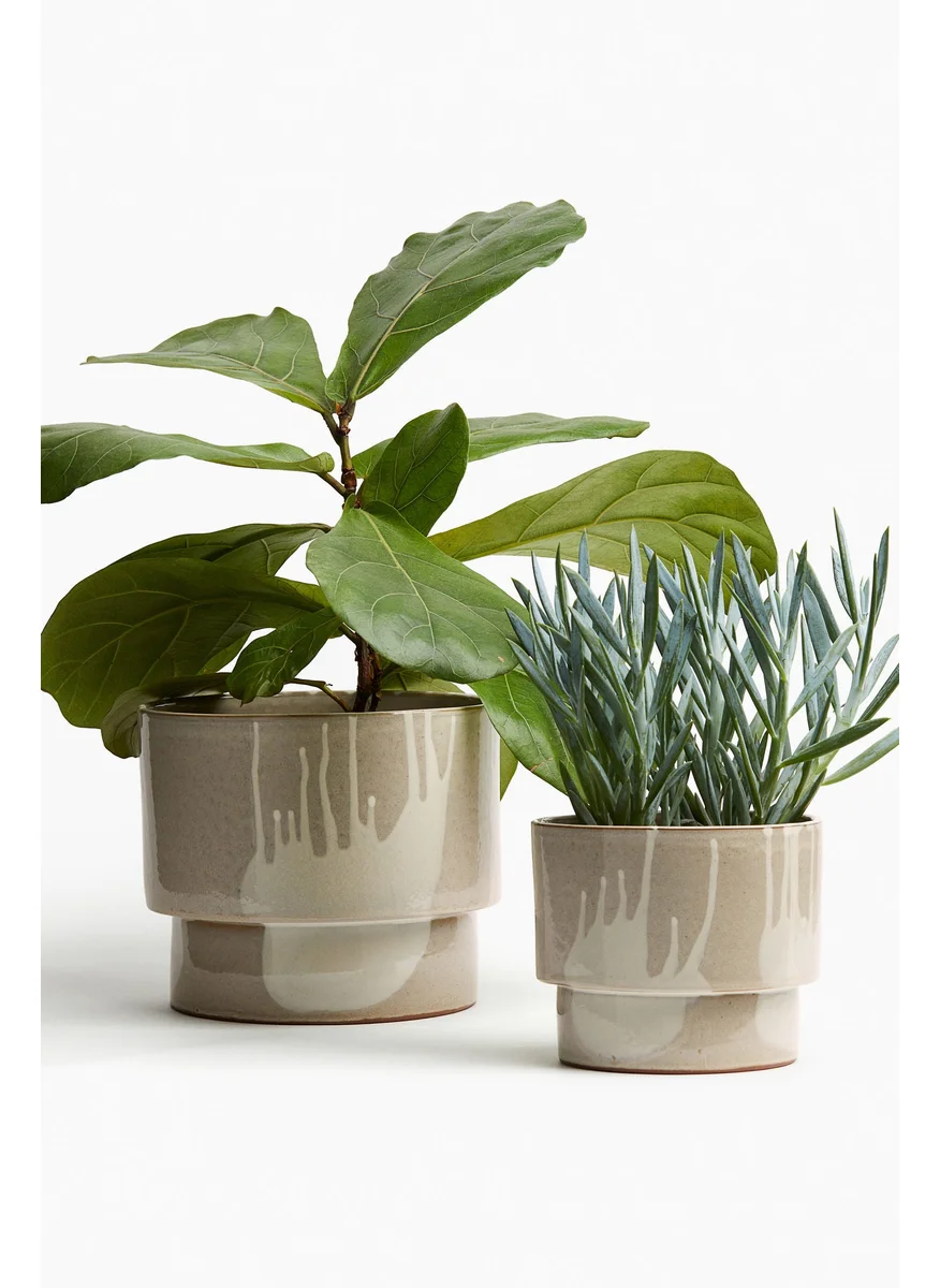 H&M Terracotta Plant Pot