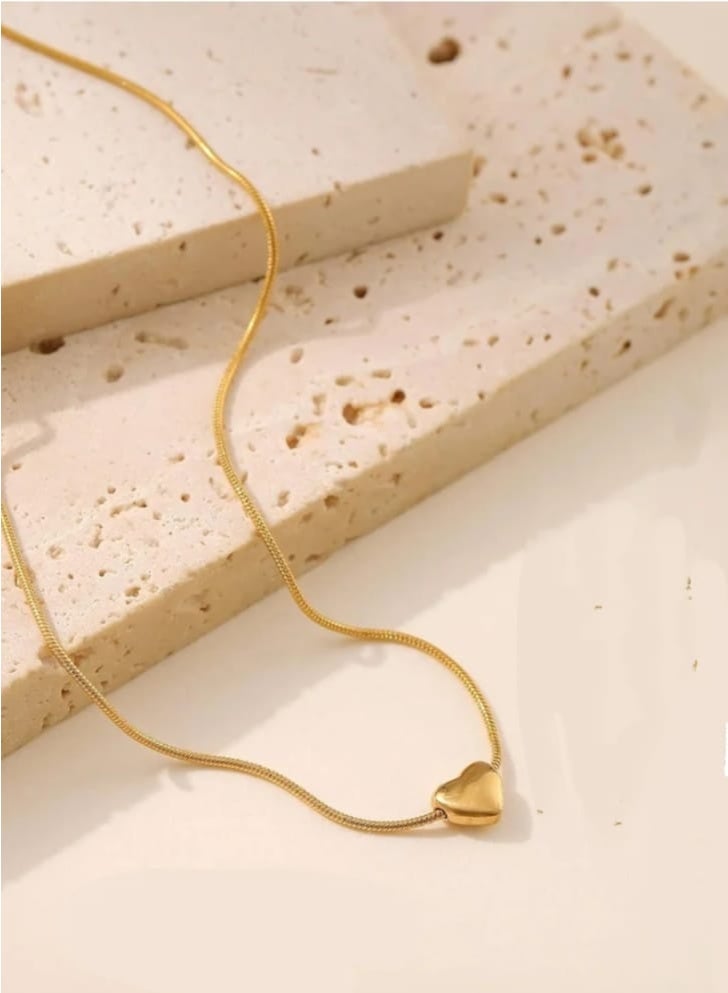 Luxuria Heart-shaped pendant made of stainless steel, plated with 18-karat gold. - Image 4