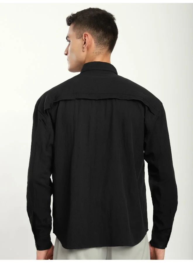 بيونغ قميص أسود مطوي