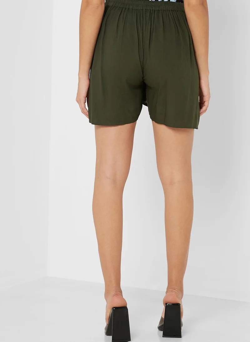 DOROTHY PERKINS Pleated Tie Detail Shorts