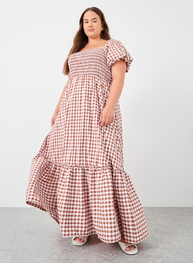 Styli Plus Size Gingham Print Puff Sleeve Maxi Dress - Image 2