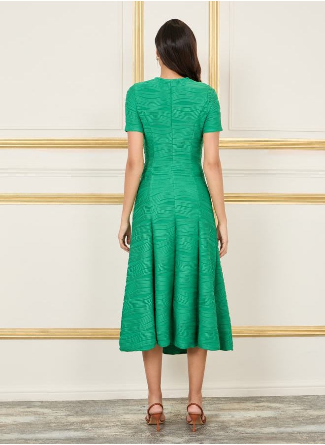 Weave Texture A-line Midi Dress - pzsku/ZB1171FF6AEB3E939693BZ/45/_/1712415156/ef65250f-ea5e-45fd-be57-8395d9aff2f5