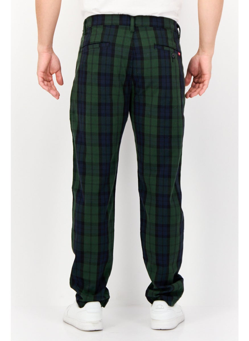 Levi's Men Standard Fit Plaid Chino Pants, Multicolor  - Image 2