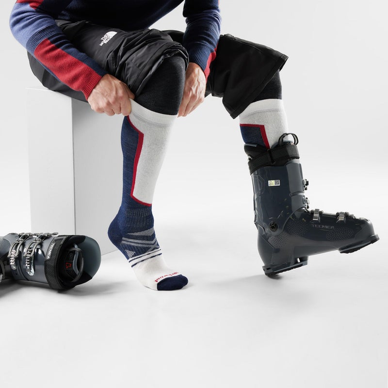 Smartwool, Men's, Ski Full Cushion Over-the-Calf Socks, Deep Navy, Large - Image 2