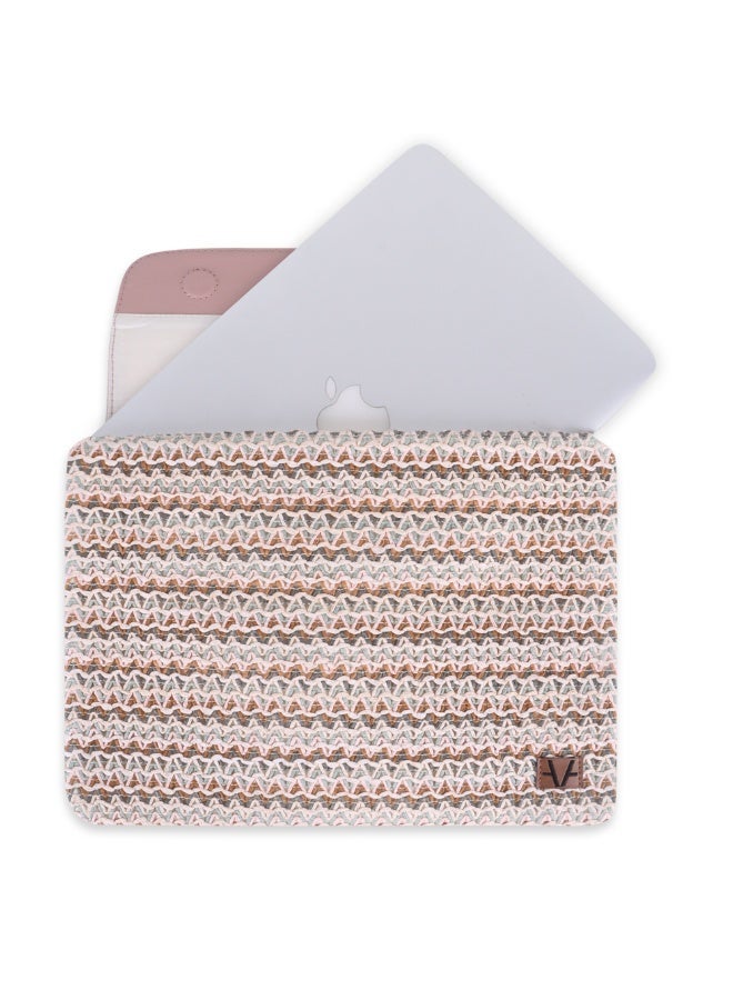 Avake Blush Bloom Raffia Lightweight Sustainable Laptop Sleeve Bag - Image 4