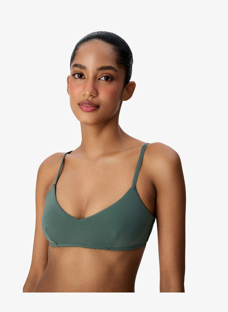 بنتي Women Front Green Bikini Top