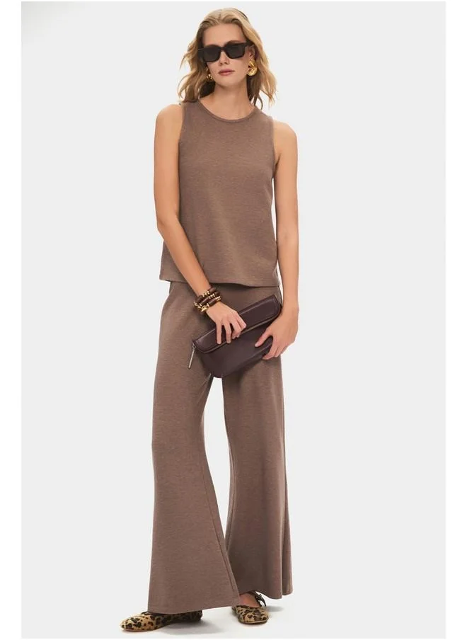 جون June Women Viscose Blend Crew Neck Sleeveless Blouse Trouser Set Mink