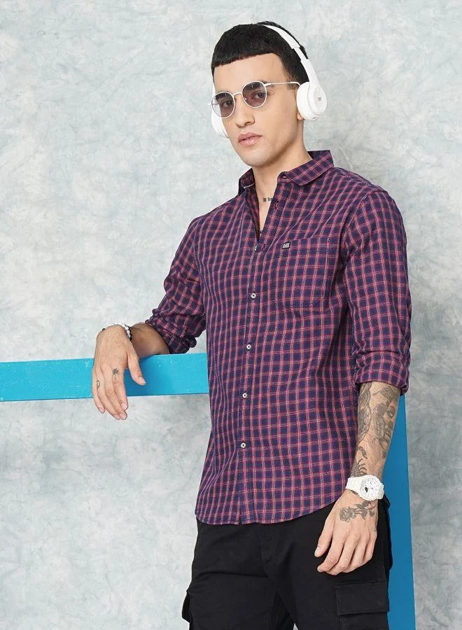 The Indian Garage Co Men Slim Fit Checkered Full Sleeves Spread Collar Casual Shirt