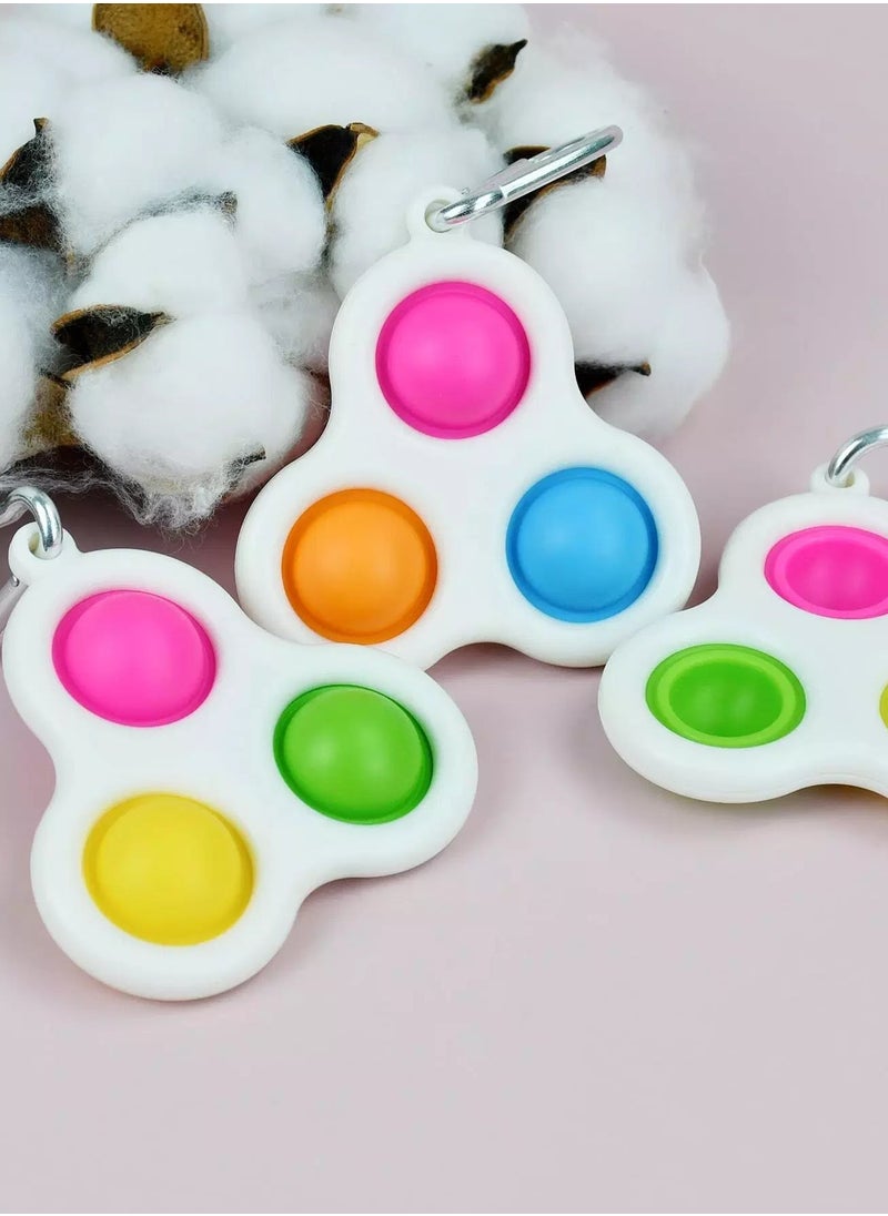 Generic - 1pc Random Color Triple Dimple Toy - Image 1