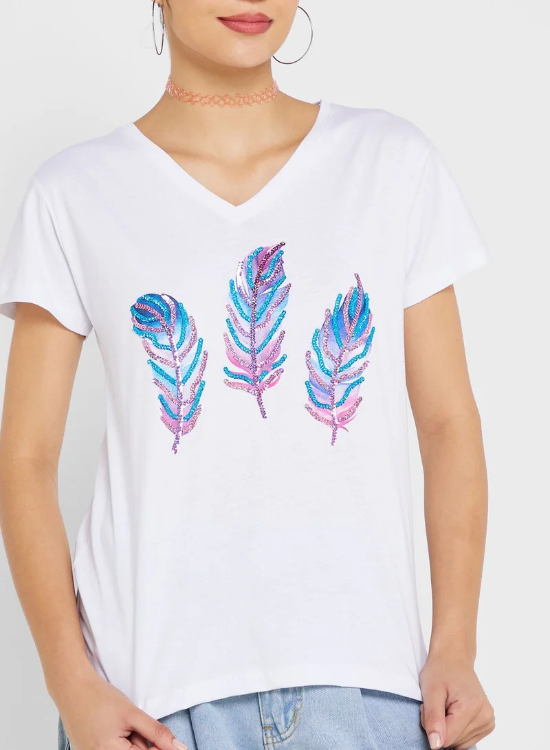 Ginger Urban Minx Sequin Graphic Detail T-Shirt