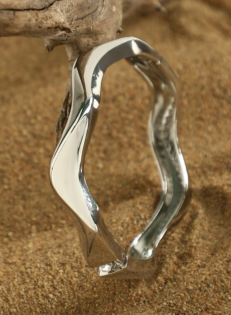 سوهي Women's The Ondra Bangle Bracelet