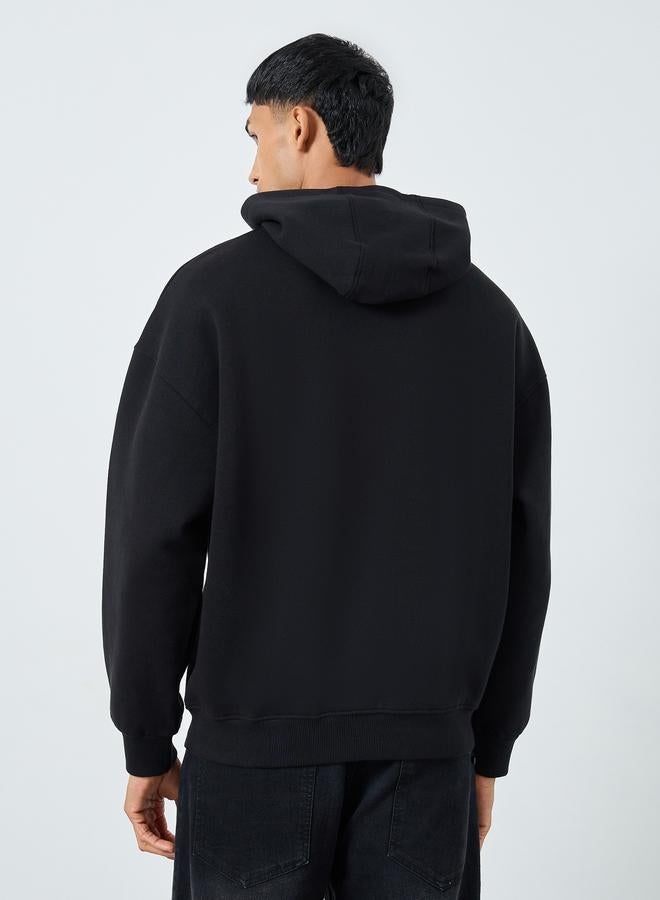 Styli Men Black Oversized Zen Mode Print Fleece Hoodie - Image 4