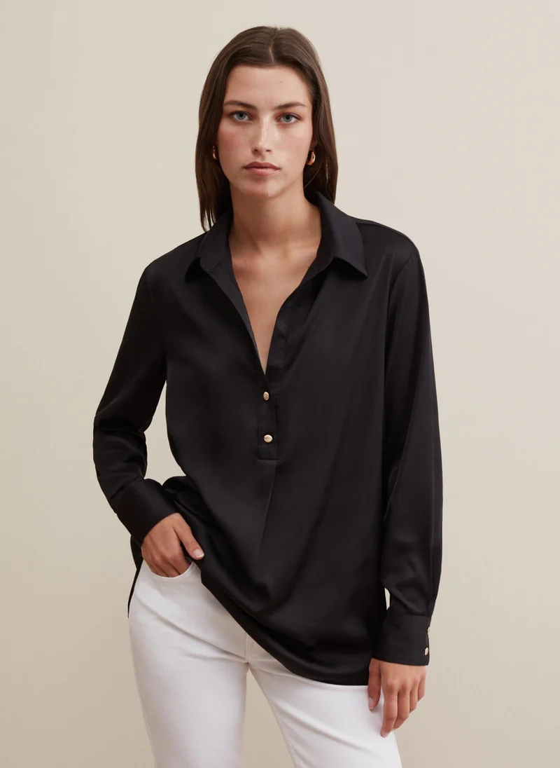 او في اس Satin blouse with collar and buttons
