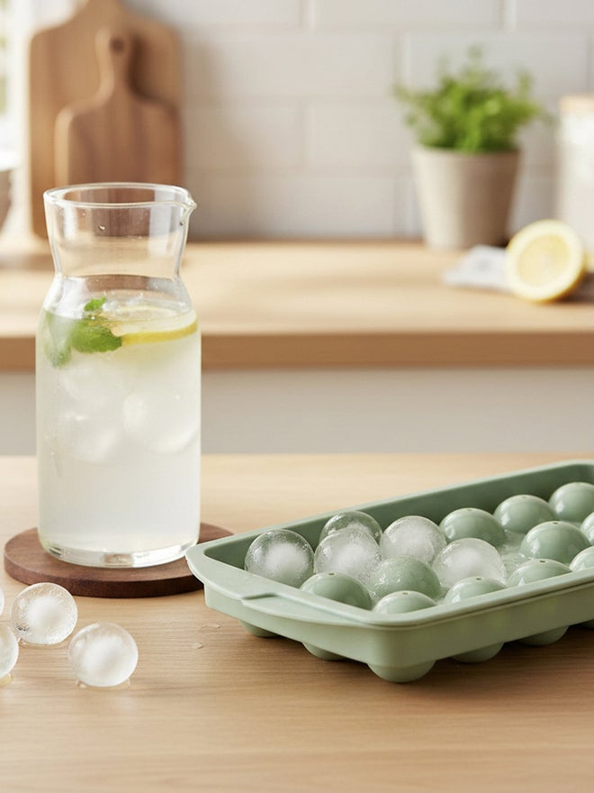 Herevin 1-Piece Polypropylene 18 Hole Round Ice Cube Tray, BPA Free - Image 5