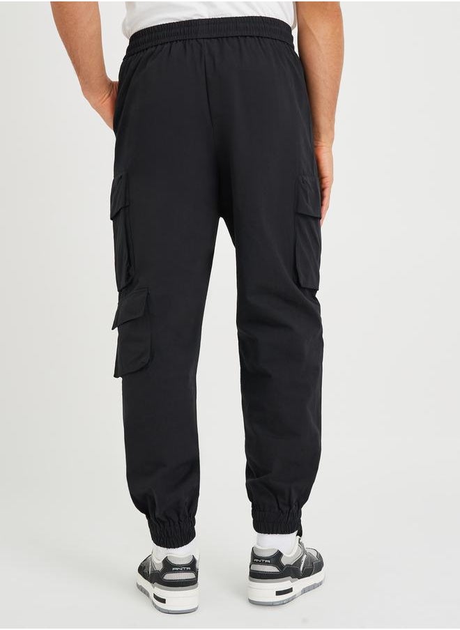 Styli Styli Men Black Solid Cotton Twill Utility Relaxed Joggers with Multi Pockets  - Image 4