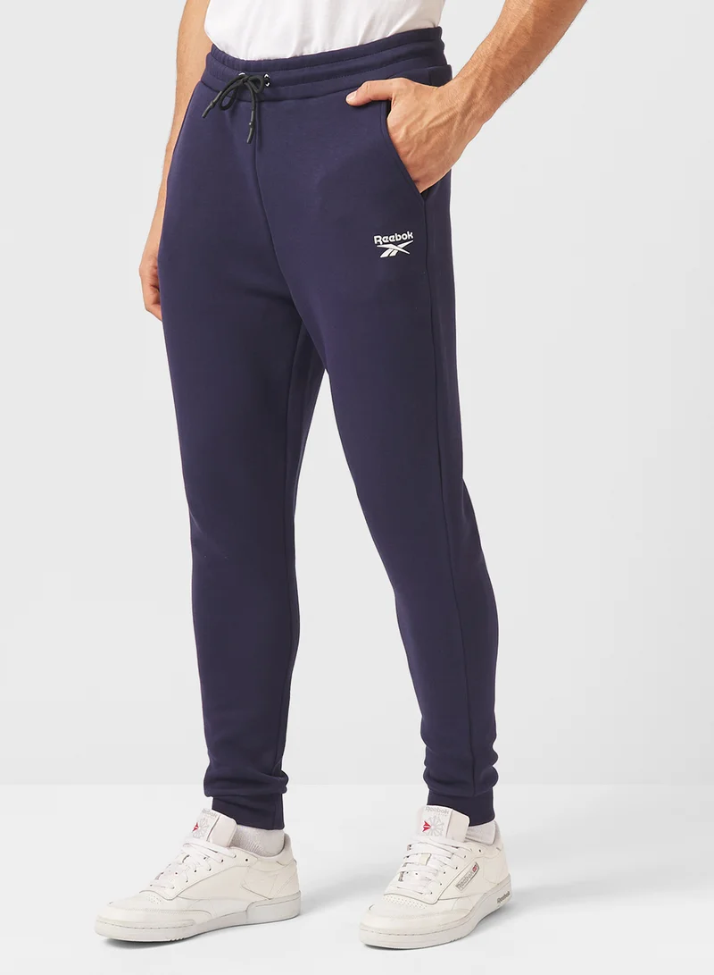 ريبوك Core Sweatpants