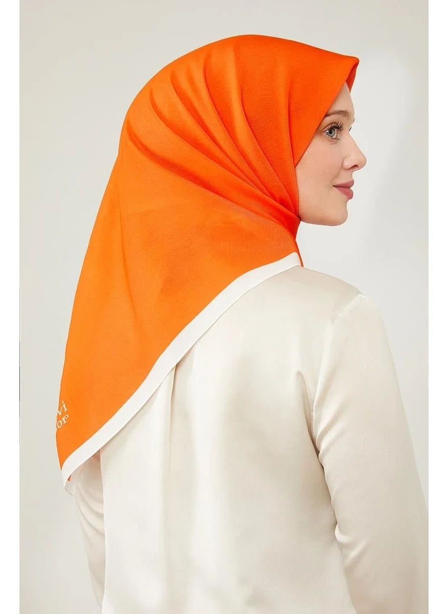 ليفيدور Orange Piping Color Transition Prague Scarf