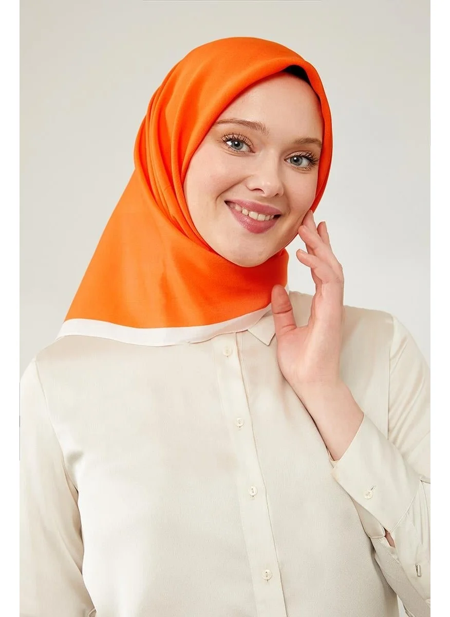 ليفيدور Orange Piping Color Transition Prague Scarf