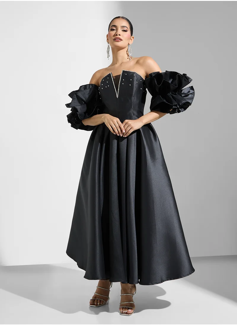 نمشي x Offshoulder Embellished Gown With Exaggerated Crosage Sleeves