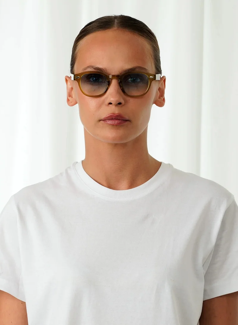  اكسبليست باوتس Explicit Poets Unisex JOHNNY COLORED Olive - Gradient Blue Stylish Sunglasses, 2EP46