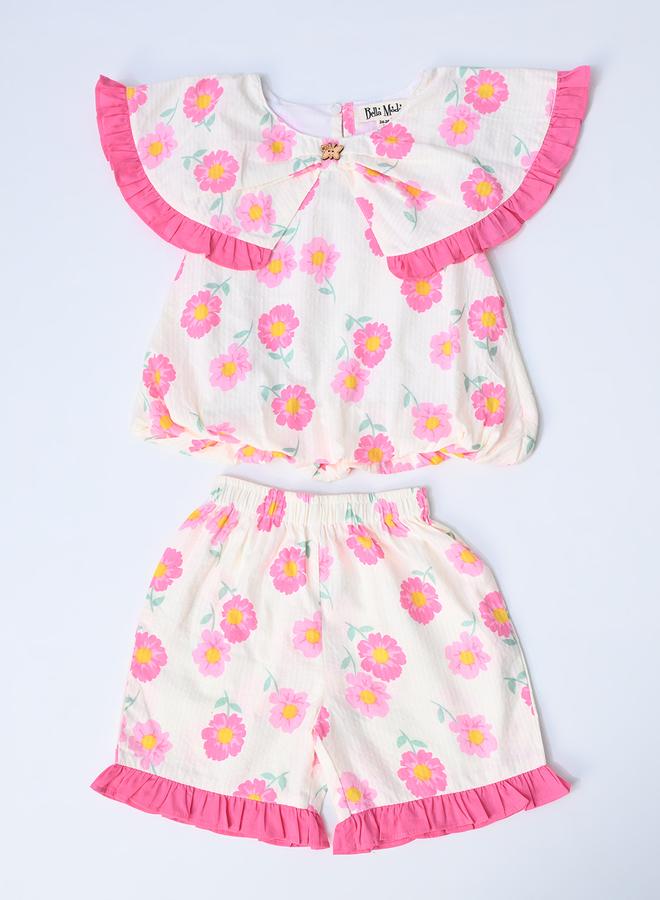 بيلا مودا طقم بلوزة بدون أكمام وشورت بطبعات وتفاصيل مكشكشة من بيلا مودا - Image 2